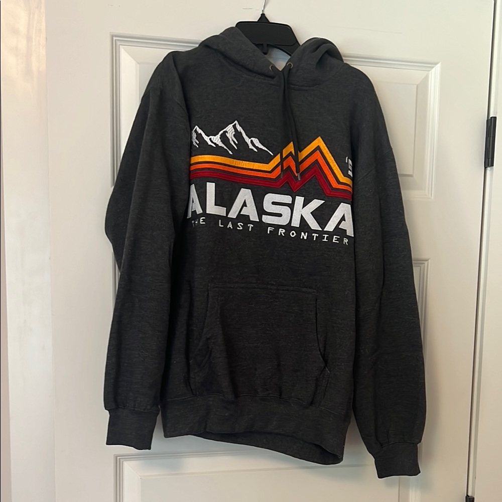 Alaska Adventure Hoodie - Dark Gray
